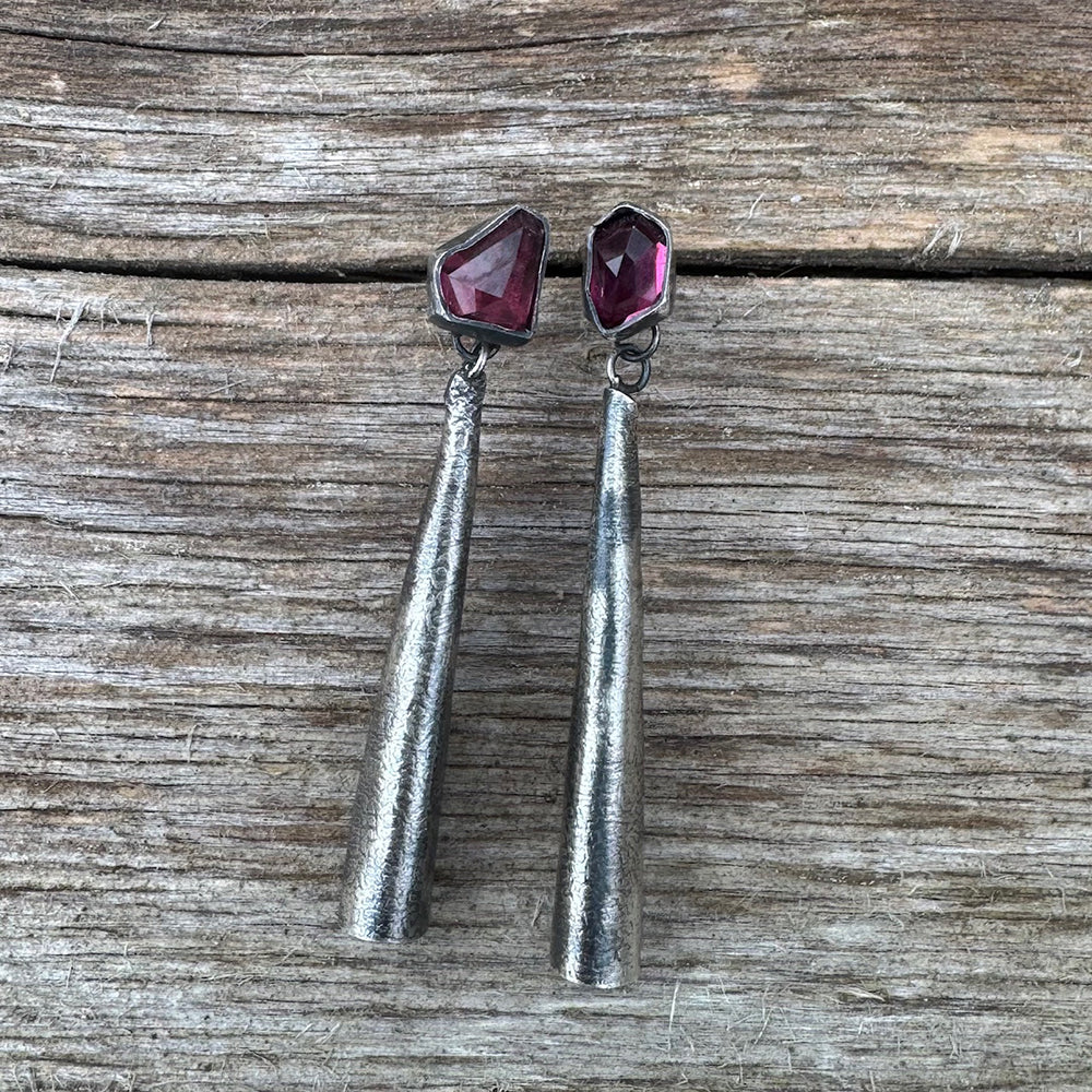 Modigliani Earrings with Garnets